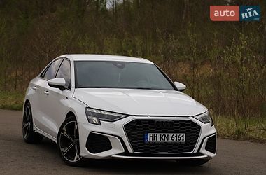 Седан Audi A3 2021 в Трускавці