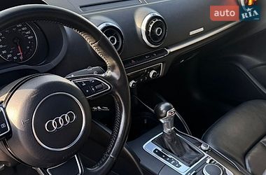 Седан Audi A3 2015 в Николаеве