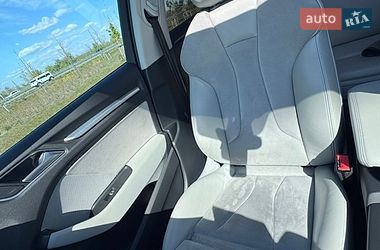 Хэтчбек Audi A3 2016 в Киеве