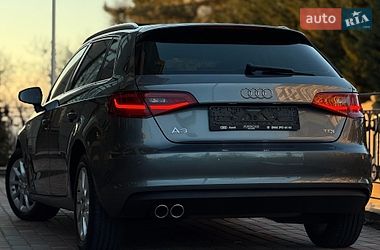 Хетчбек Audi A3 2016 в Одесі