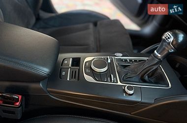 Хетчбек Audi A3 2016 в Одесі