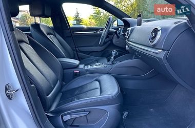 Седан Audi A3 2019 в Днепре