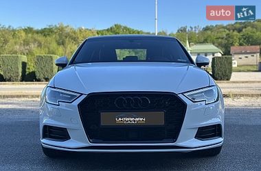 Седан Audi A3 2019 в Днепре