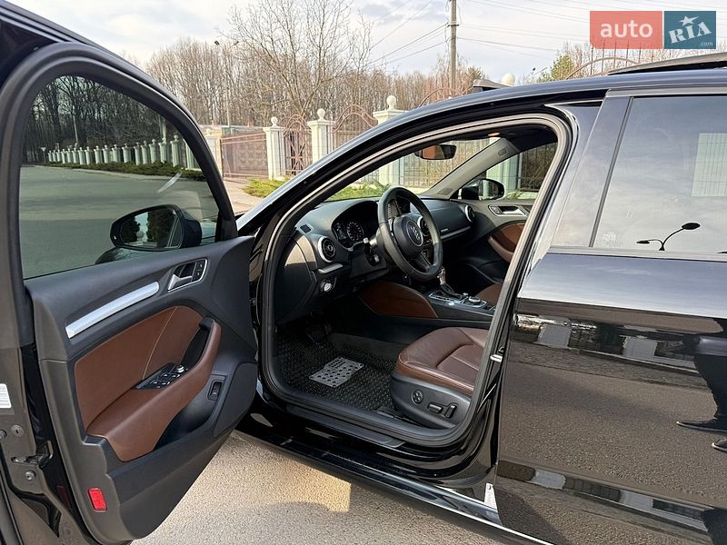Седан Audi A3 2015 в Виннице