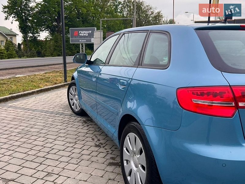 Хэтчбек Audi A3 2009 в Борщеве