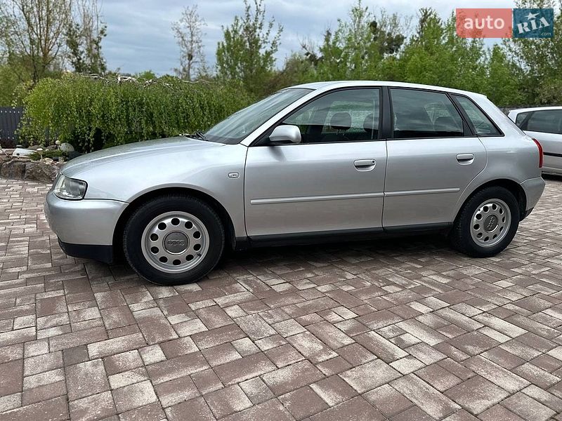 Хетчбек Audi A3 2000 в Вінниці