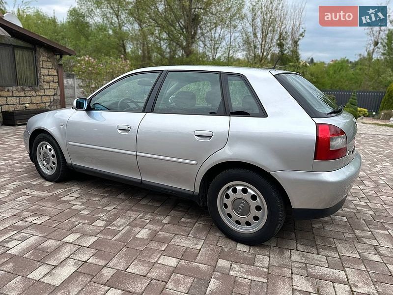 Хетчбек Audi A3 2000 в Вінниці