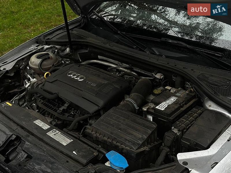 Седан Audi A3 2016 в Киеве