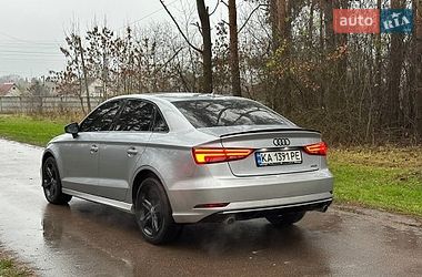 Седан Audi A3 2016 в Киеве