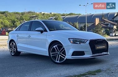 Седан Audi A3 2019 в Днепре