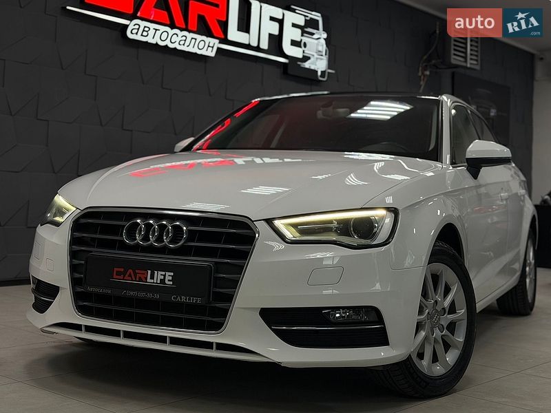 Хетчбек Audi A3 2015 в Тернополі