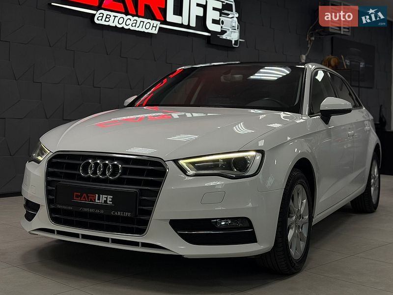 Хетчбек Audi A3 2015 в Тернополі