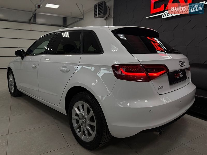 Хетчбек Audi A3 2015 в Тернополі