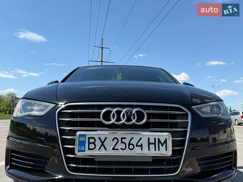 Седан Audi A3 2014 в Ірпені