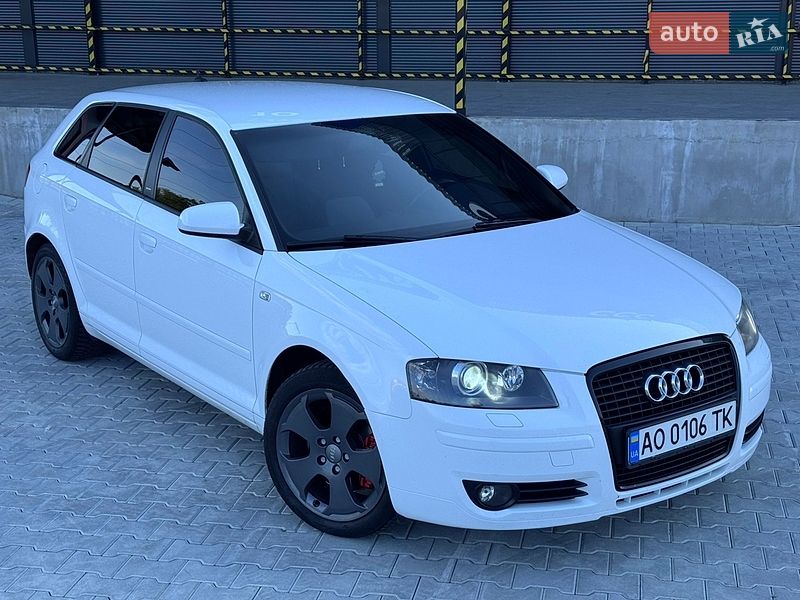 Хетчбек Audi A3 2009 в Мукачевому