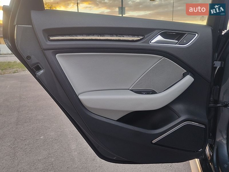 Седан Audi A3 2018 в Вінниці