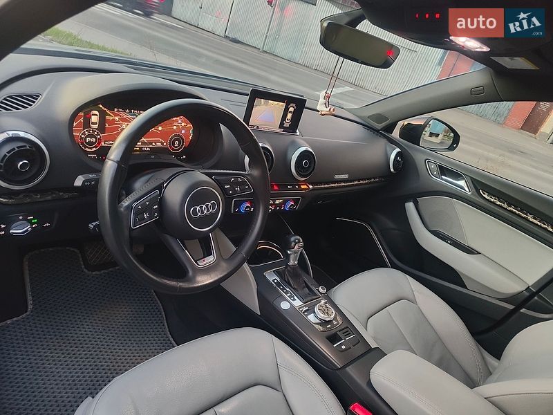 Седан Audi A3 2018 в Вінниці