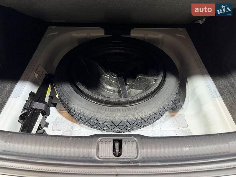 Седан Audi A3 2015 в Киеве