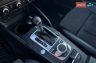 Хетчбек Audi A3 2016 в Києві