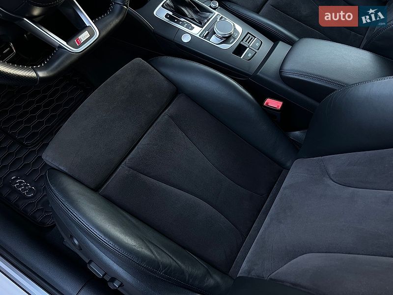 Хетчбек Audi A3 2016 в Києві