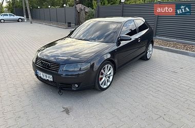 Хетчбек Audi A3 2004 в Красилові