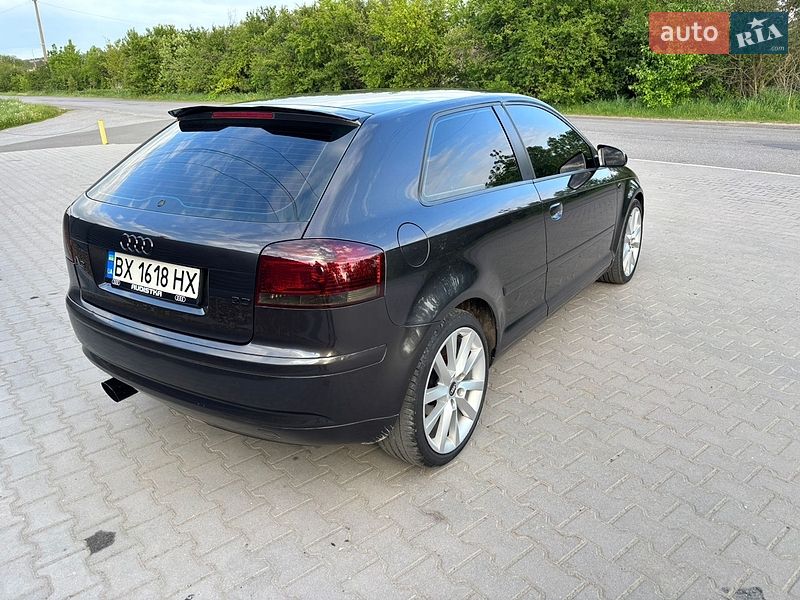 Хетчбек Audi A3 2004 в Красилові