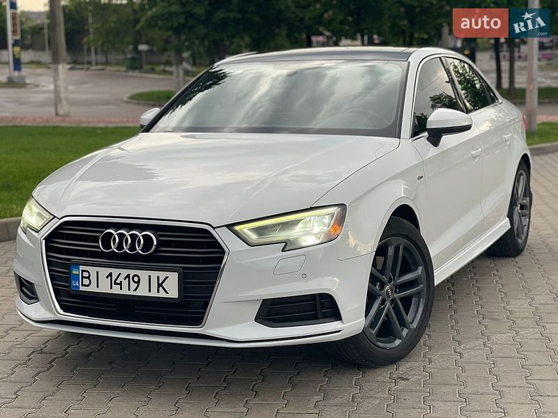 Седан Audi A3 2016 в Кременчуці