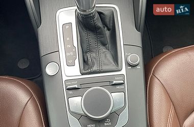 Седан Audi A3 2016 в Кременчуці