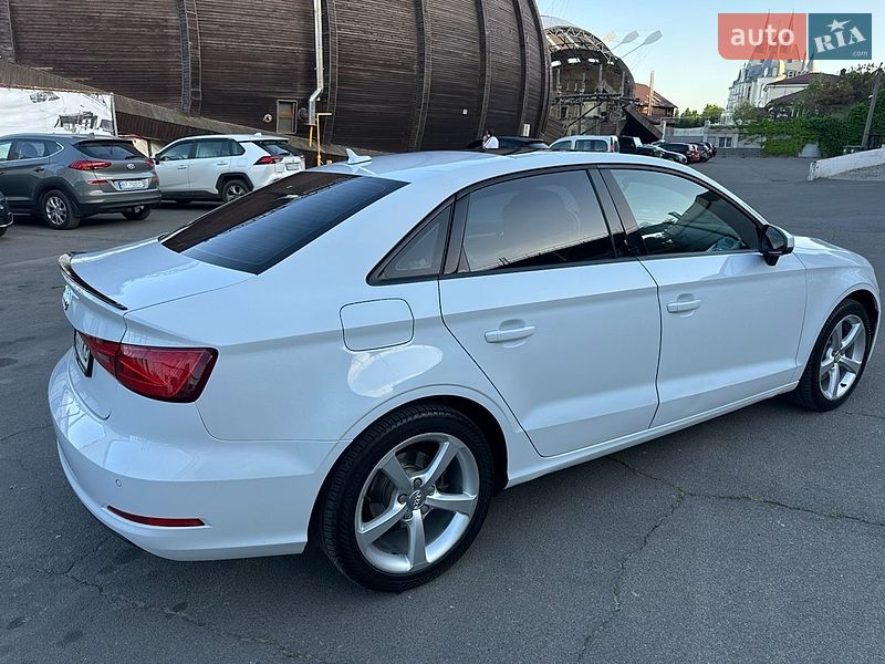 Седан Audi A3 2014 в Одессе