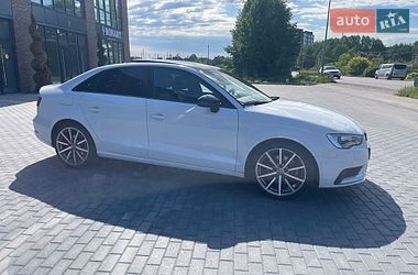 Седан Audi A3 2014 в Виннице