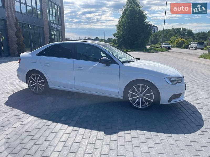 Седан Audi A3 2014 в Виннице