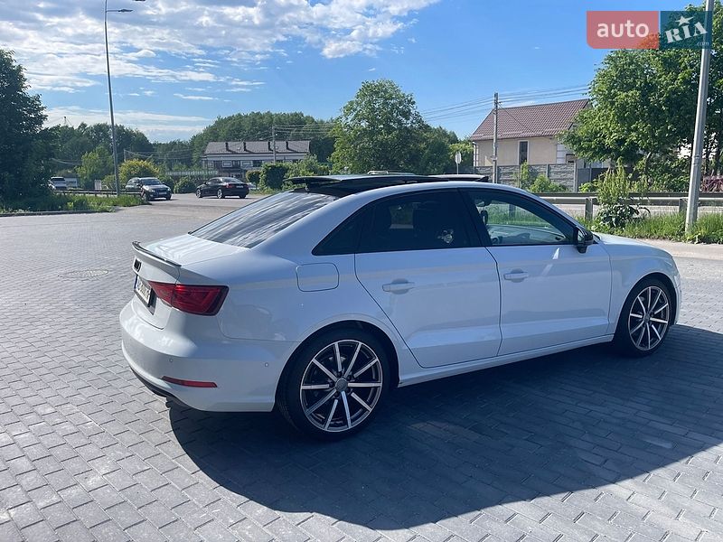 Седан Audi A3 2014 в Виннице