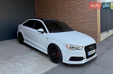 Седан Audi A3 2016 в Одессе