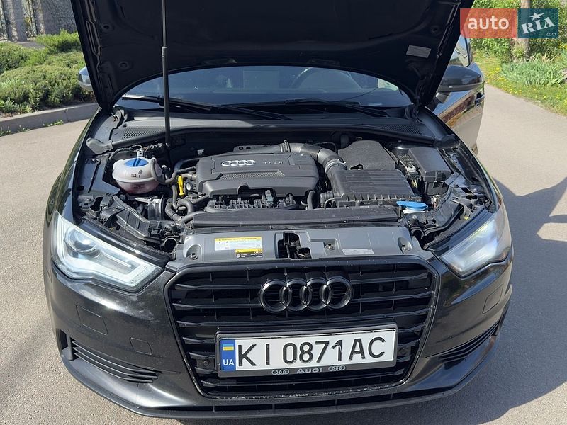 Седан Audi A3 2016 в Киеве
