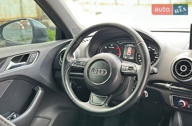Хетчбек Audi A3 2013 в Чернівцях