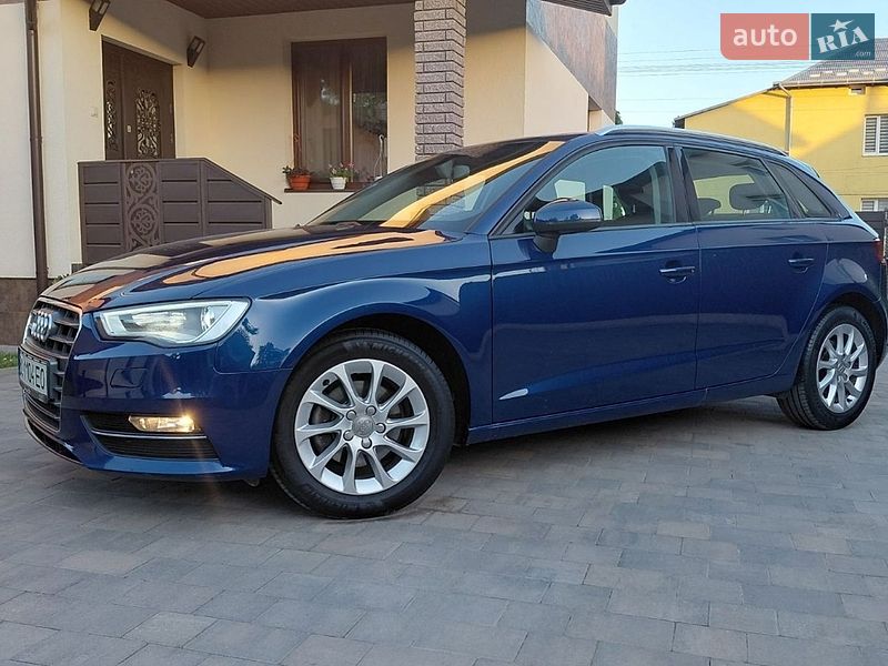 Хетчбек Audi A3 2014 в Бориславі