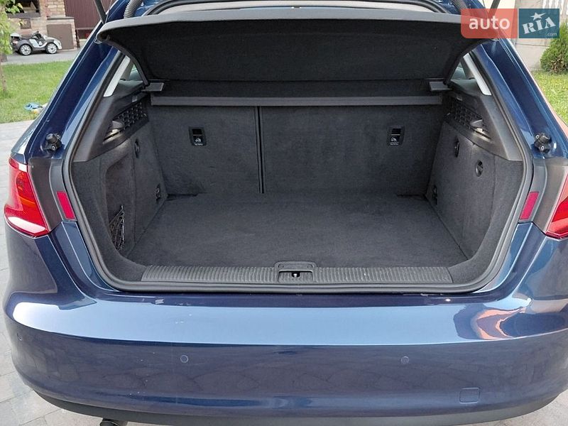 Хетчбек Audi A3 2014 в Бориславі