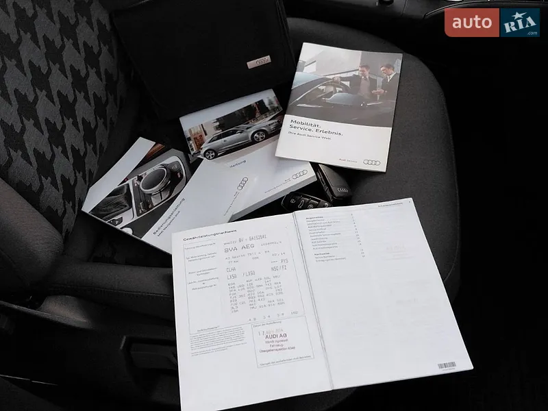 Хетчбек Audi A3 2014 в Бориславі документ
