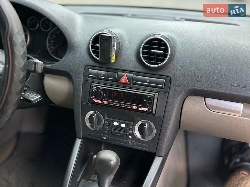 Хетчбек Audi A3 2004 в Слов'янську