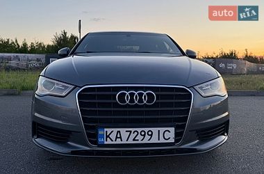 Седан Audi A3 2016 в Киеве