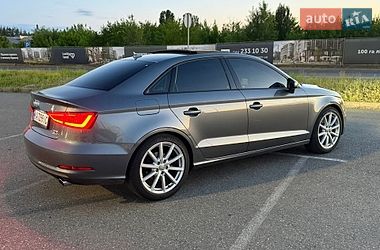 Седан Audi A3 2016 в Киеве