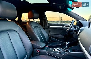 Седан Audi A3 2016 в Киеве
