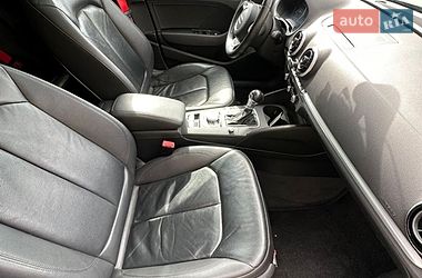 Седан Audi A3 2014 в Николаеве