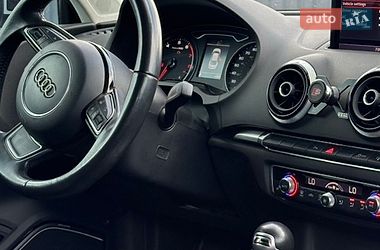 Седан Audi A3 2014 в Дніпрі