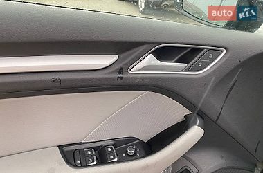 Хетчбек Audi A3 2016 в Львові