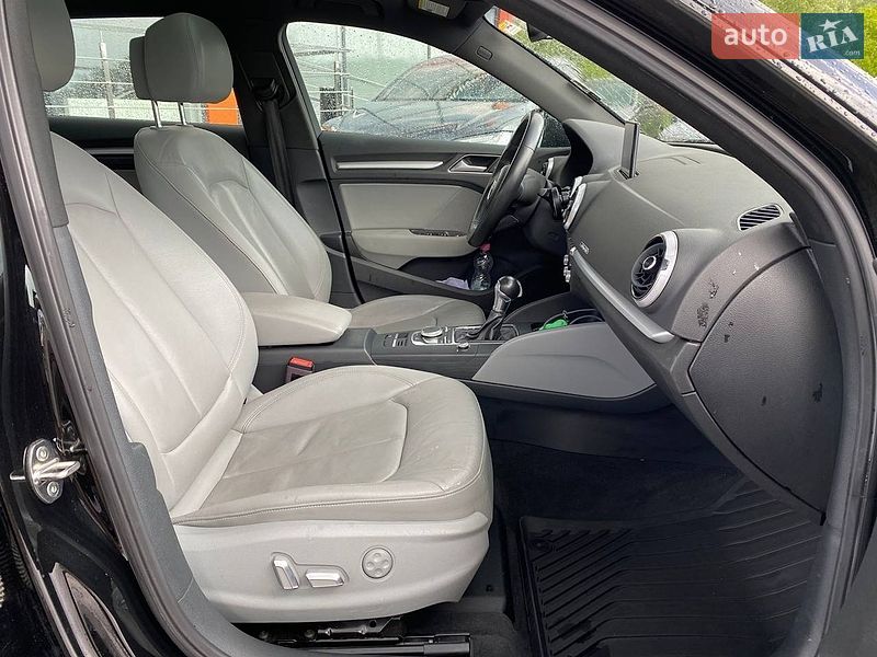 Хетчбек Audi A3 2016 в Львові