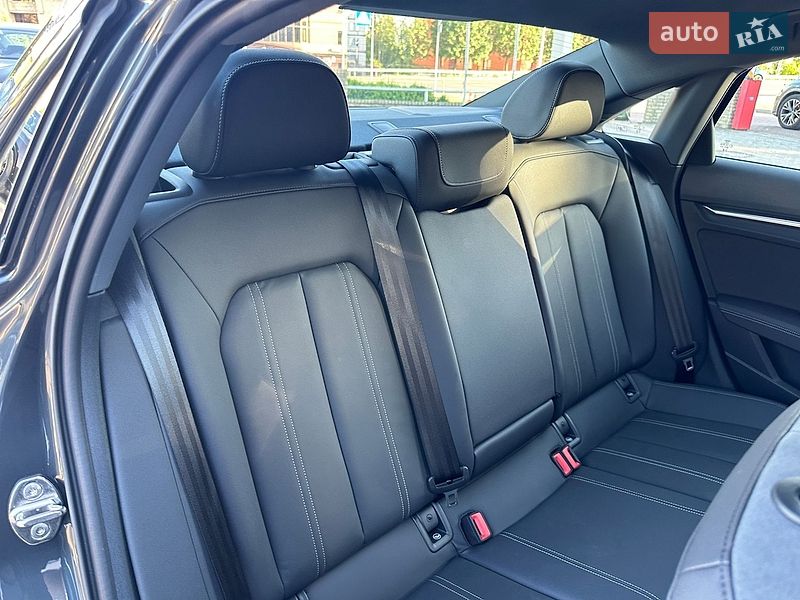 Седан Audi A3 2025 в Киеве