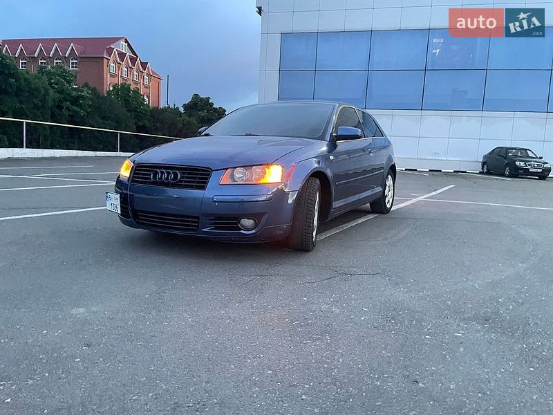 Хэтчбек Audi A3 2004 в Белгороде-Днестровском