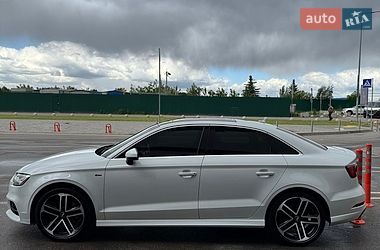 Седан Audi A3 2018 в Києві фото 3 Седан Audi A3 2018 в Києві