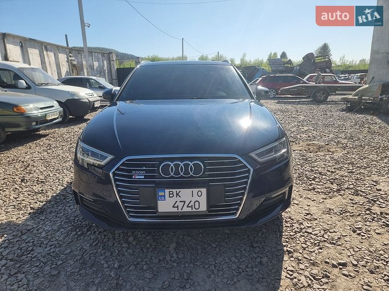 Хетчбек Audi A3 2017 в Кременці фото 3 Хетчбек Audi A3 2017 в Кременці